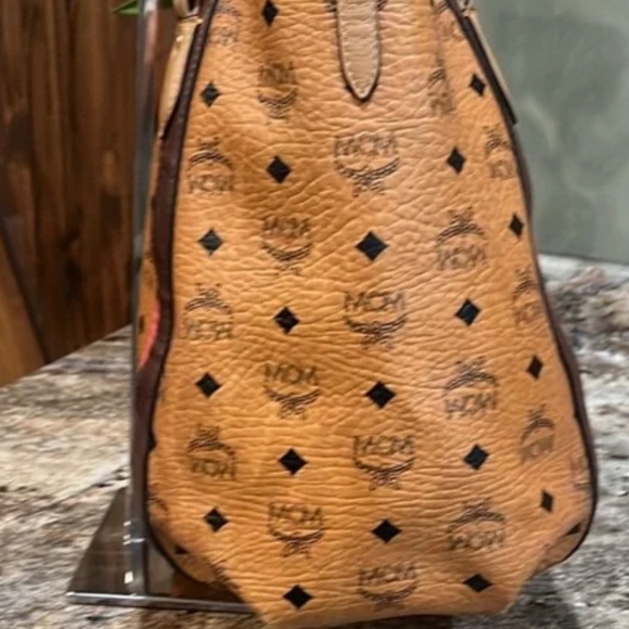 MCM EUC Visetos Striped Tote Cognac Tote Bag - Picture 8 of 11